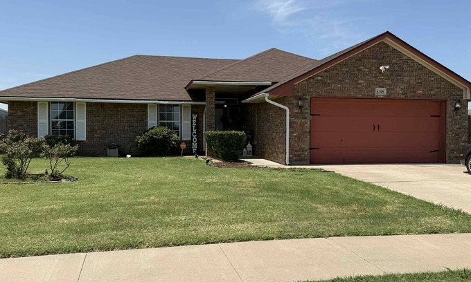 Lawton Casa | Delightful 3-bedroom house with AC in Lawton