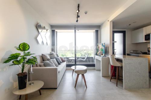 Asuncion Apartamento | Delightful Apartment Near Shopping Del Sol