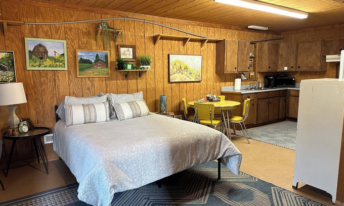Reidsville Apartamento | Delightful studio apartment located on Equestrian Estate.