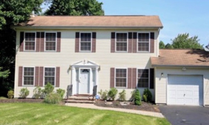 Arlington Heights Casa | Delightful Vacation Home
