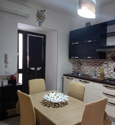 Contrada Pantano d'Arci Casa | Delilah's house