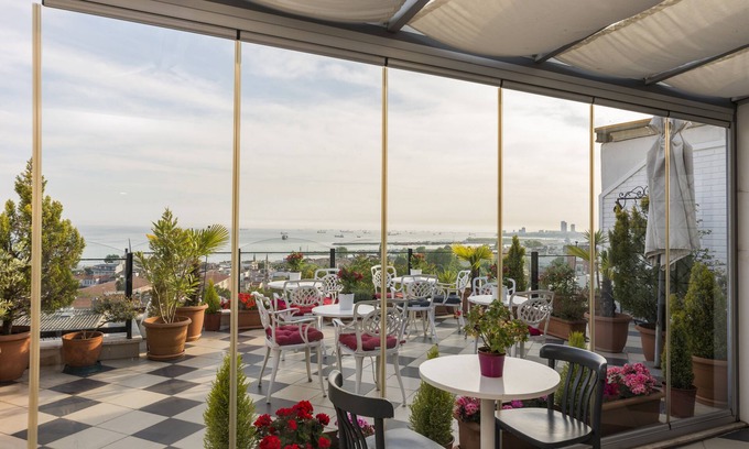 Sultanahmet Apartamento | Deluxe Modern Seaview Apart en The Old City Centre Sultanahmet Estambul Turquía