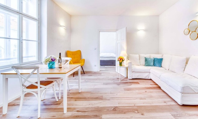 Krems an der Donau Apartamento | Deluxe Apartment with parking in the historic city centre of Krems