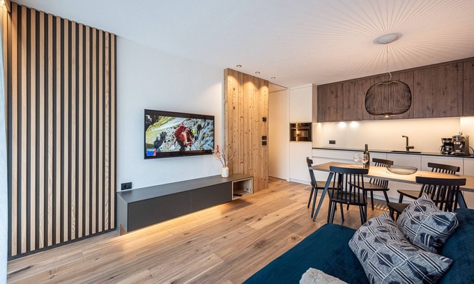 Valdaora di Mezzo Condominio | Deluxe Apartment Arve