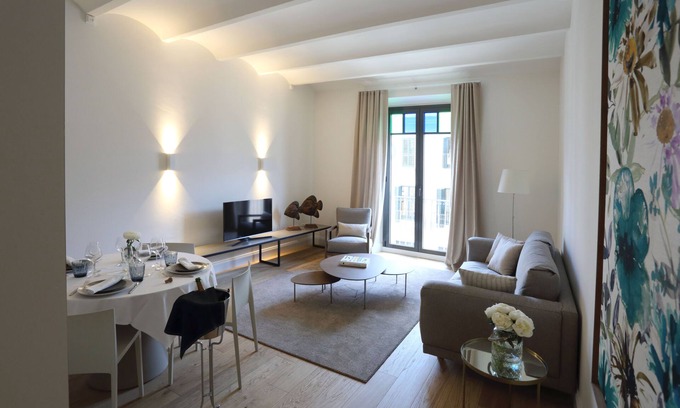 Centro histórico Apartamento | Apartamento Deluxe, en pleno centro de Girona. WIFI& AIR