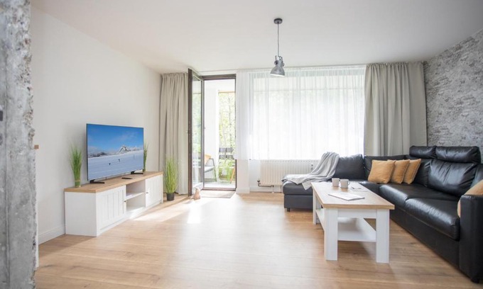 Winterberg Apartamento | Deluxe Apartment - Sauna & Pool - Free Parking
