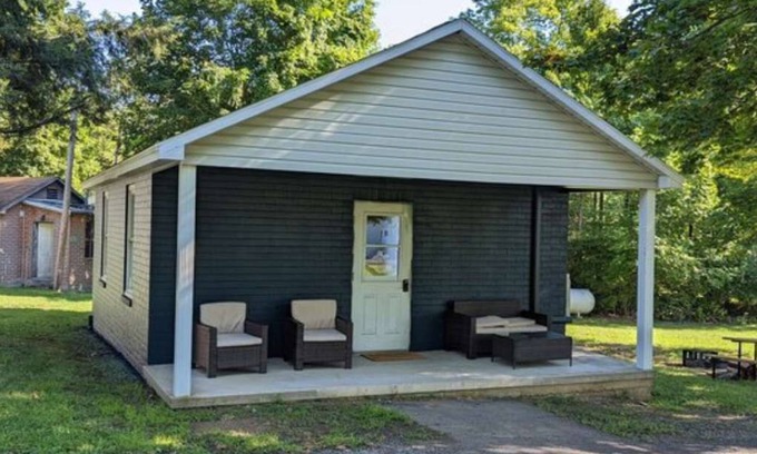 Milroy Cabina | Deluxe Cabin 4 - Hartman Center