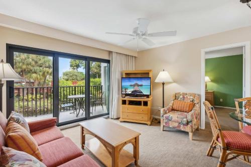 Park Shore Casa | Deluxe Condo With Resort Views