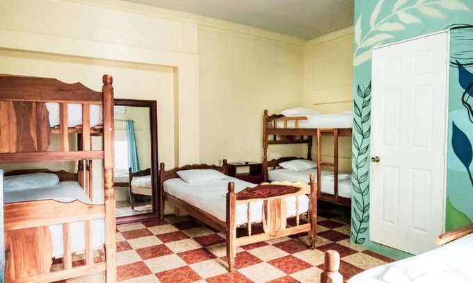 Moyogalpa Cama Y Desayuno | Deluxe Family Room