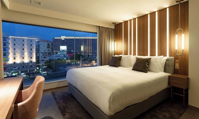 Chuo-ku Hotel | Deluxe King River View Top Floor Breakfast Included / Fukuoka Fukuoka