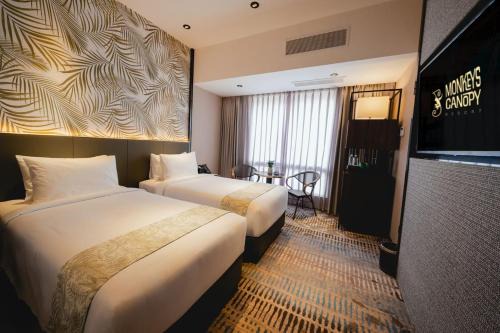 Hulu Langat Apartamento | Deluxe King Room and Deluxe Twin Room at Monkeys Canopy Resort