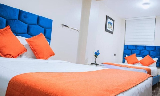 Santiago de Surco Apartamento | Deluxe Queen Room with Two Queen Beds 2