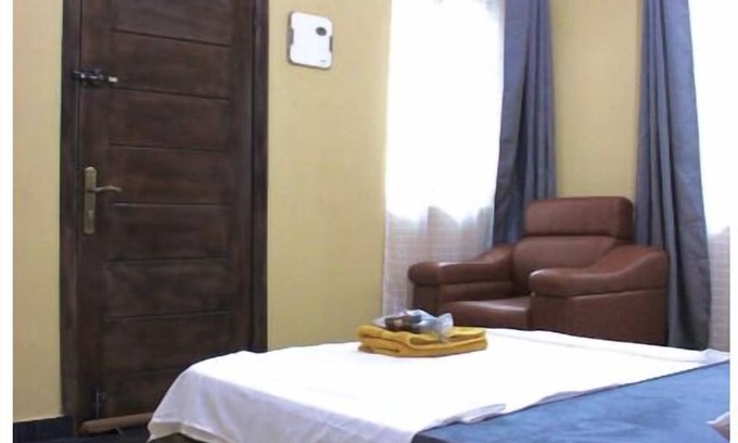 Ashaiman Apartamento | Deluxe studio apartment at the Sanga Estates.