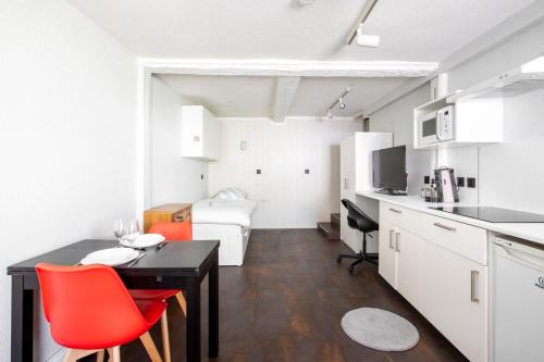 Mulhouse Apartamento | DeLuxe Studio Rénové, Parking Gratuit, MULHOUSE CENTRE