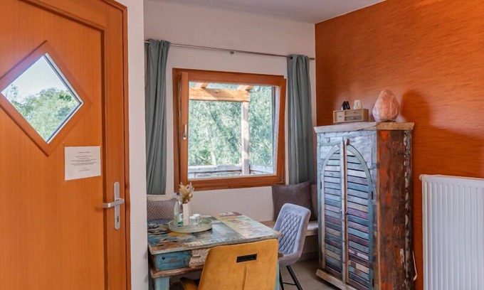 Jetzendorf Cabina | Casa del árbol-Romántico-Baño Privado-Vista al Lago-Haus mit Whirlpool+Sauna