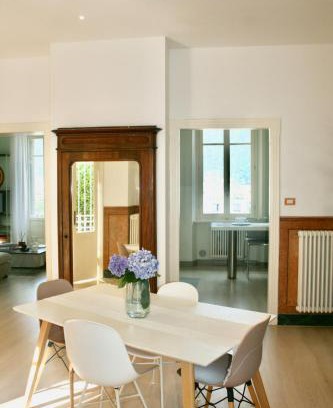 Como Apartamento | Deluxe top floor apartment in Villa Marina