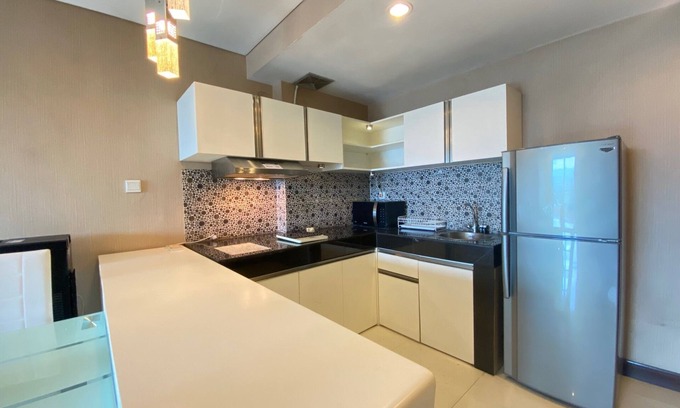Braga Apartamento | Deluxe & Well Appointed 2BR at El Royale Apartment