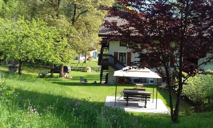 Val Maria-Pur Apartamento | Demadonna "PUR" unit B ground floor, 50 sqm-independent entrance- 4 pax, 1 room