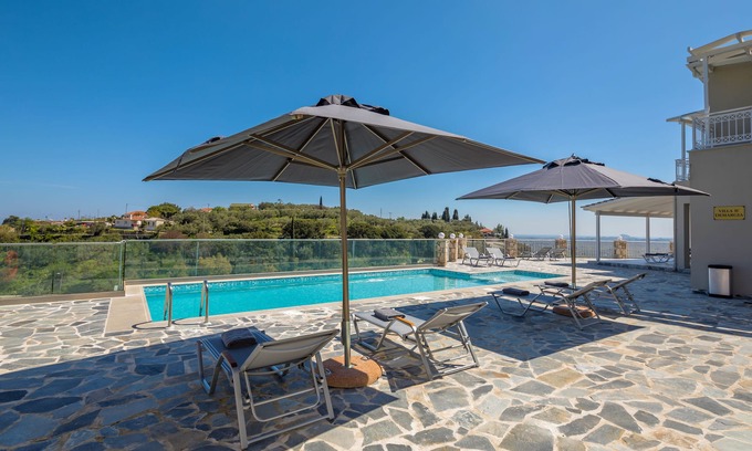 Alonia Casa | Demargia Villa B - Apartamento Planta Baja adecuado para 2