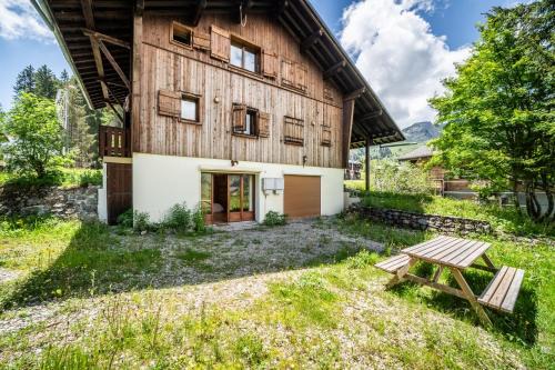 Le Praz de Lys Chalet De Esquí | Demi-Chalet Les Trolles 6-8 pers