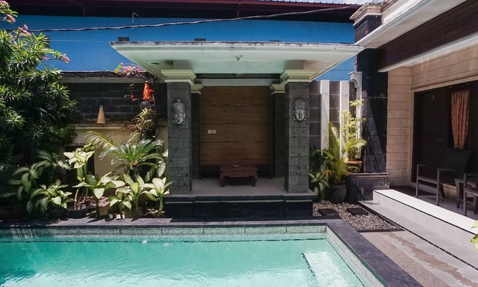 By Pass Ngurah Rai Casa | Denays Guest House Jimbaran