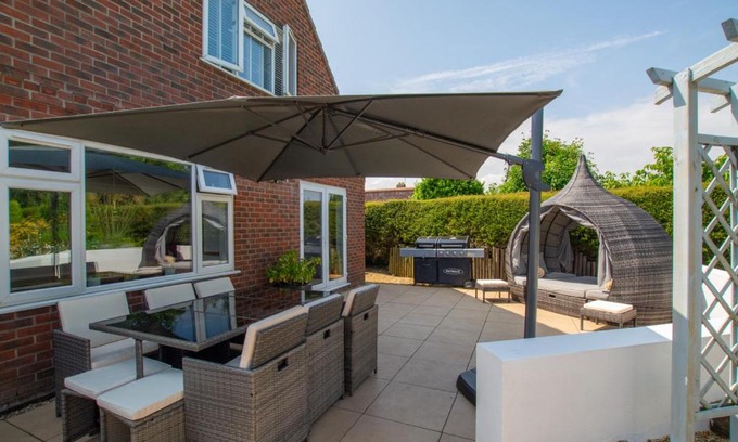 Bodham Casa | Denbury House
