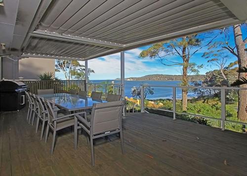 Denhams Beach Casa | Denham Avenue Whole House Beachside Escape