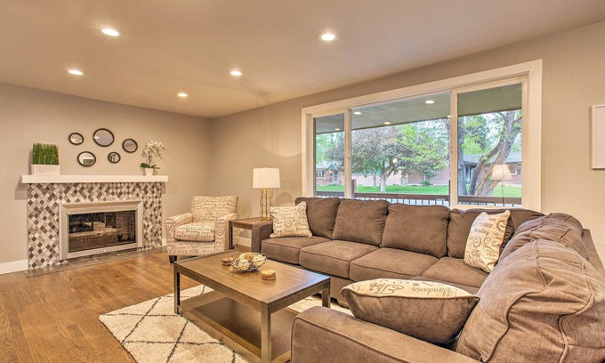 Littleton Casa | Denver Area Home w / Patio - 11 millas a Dwtn!