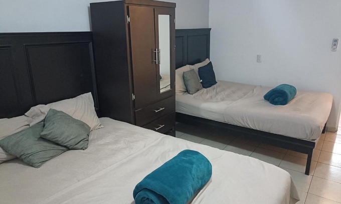 Francisco Villa Apartamento | Depa sencillo, 10 min malecon