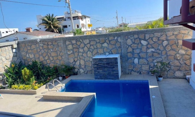 Salinas Apartamento | Departamento a 100m del mar.