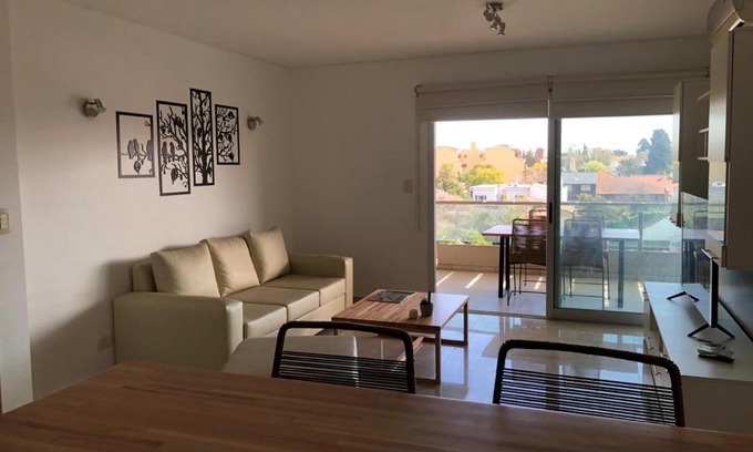 Adrogué Apartamento | Departamento Adrogue 2 amb 60m2 Parrilla Piscina Wi Fi