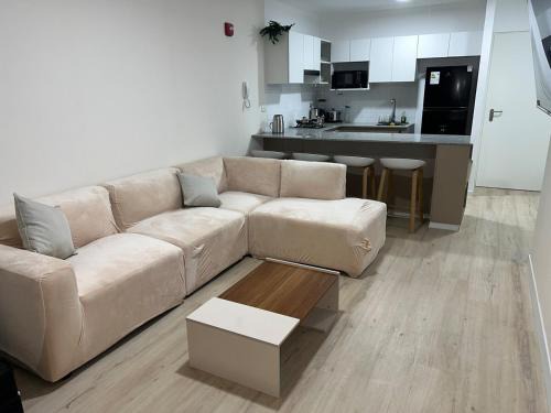 Pueblo Libre Apartamento | Departamento cálido y moderno