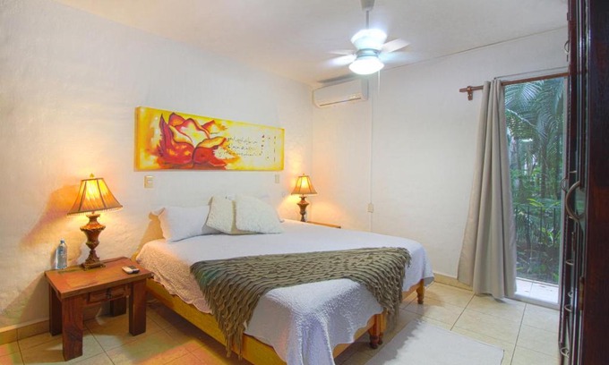 Fluvial Vallarta Apartamento | Departamento con Alberca en Condominios Marbella Puerto Vallarta