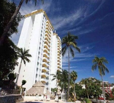 Caleta Apartamento | Departamento con vista al mar, albercas y juegos
