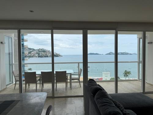 Costa Azul Apartamento | Departamento de 4 recámaras con vista al Pacífico