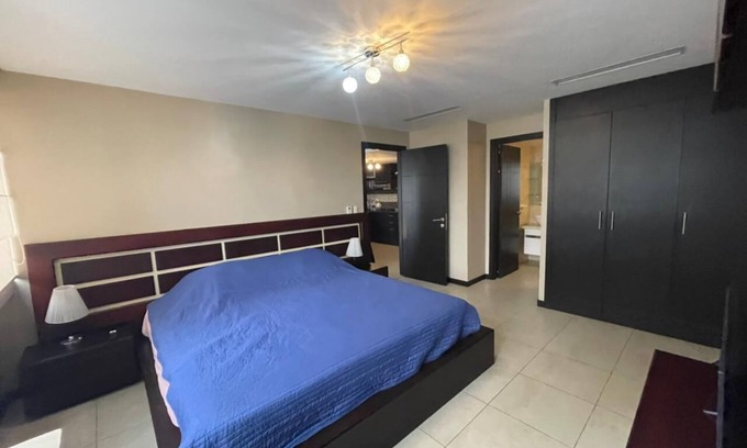 Puerto Santa Ana Apartamento | Departamento en Puerto Santa Ana, Torres Bellini 1, a 15 minutos de