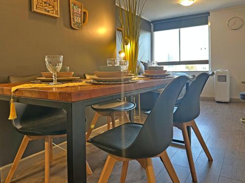 San Joaquin Apartamento | Departamento Full equipado, wifi, AC, Metro Carlos Valdovinos