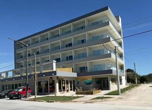 Quequén Apartamento | Departamento Las Olas con terraza frente al mar