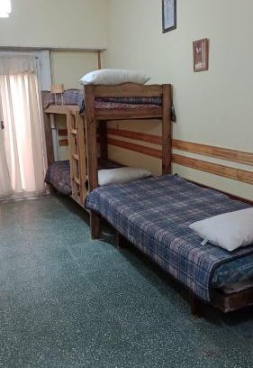 Mar de Ajó Apartamento | Departamento PB 1 ambiente 3 personas a metros del mar