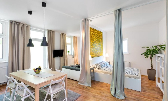 Borsigwalde Apartamento | Der Schöne Ernst
