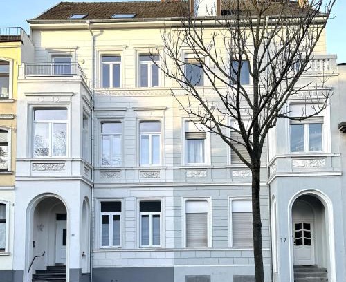 Dueren Apartamento | Der Schwan, Innenstadt, 2022 renoviert