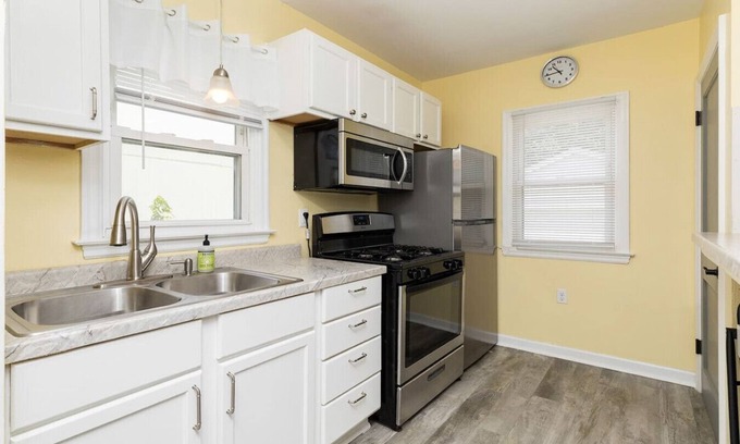 Des Moines Casa | Des Moines Classic 3 bedroom Getaway