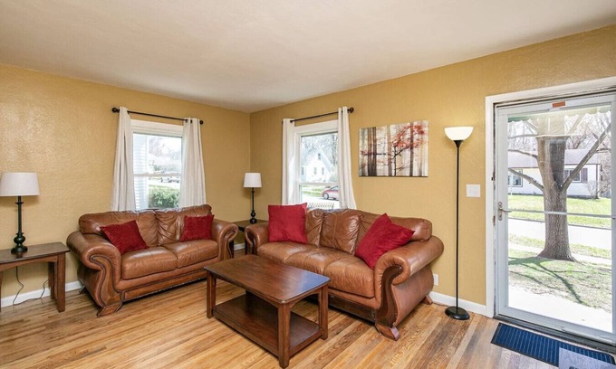 Urbandale Casa | Des Moines Relaxing Haven Getaway