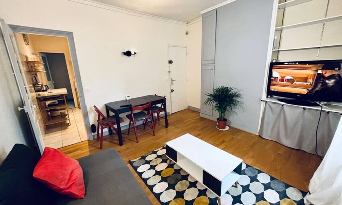 Fontainebleau Condominio | Descent flat in the center of Fontainebleau