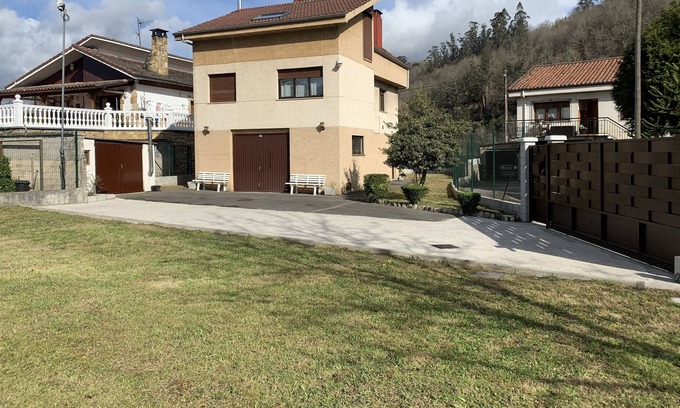 Vallobal Casa | La Buhardilla De Solavega ¡TU Vivienda vacacional! (alquiler íntegro)