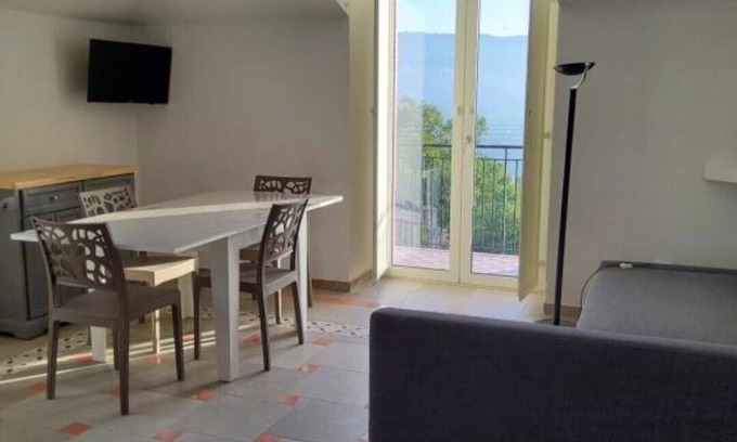 Copersito Apartamento | Description of the apartment and the surrounding areas