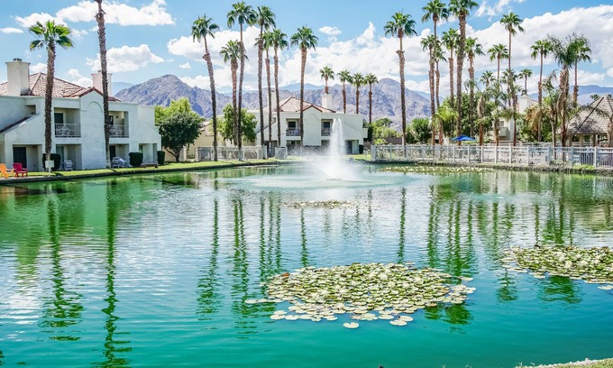 Palm Desert Apartamento | Desert Breezes Resort