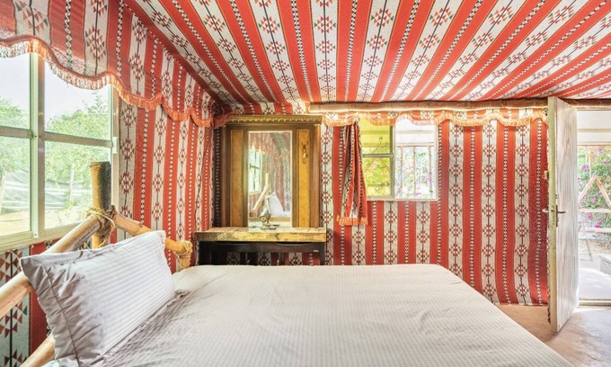 Dubai Festival City Alquiler De RV | Desert camp for Romantic night stay and desert party