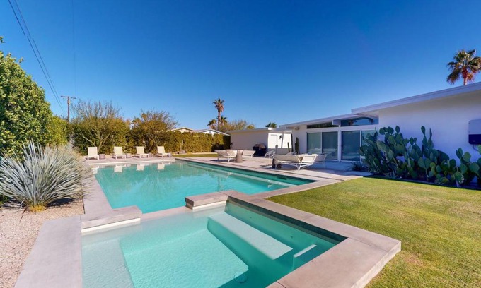 Desert Park Estates Casa | Desert Elegance Permit# 4101