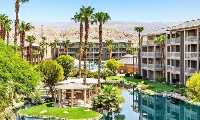 Terra Lago Complejo | Desert Oasis: Spacious 2-Bedroom Suite at Club Wyndham Indio
